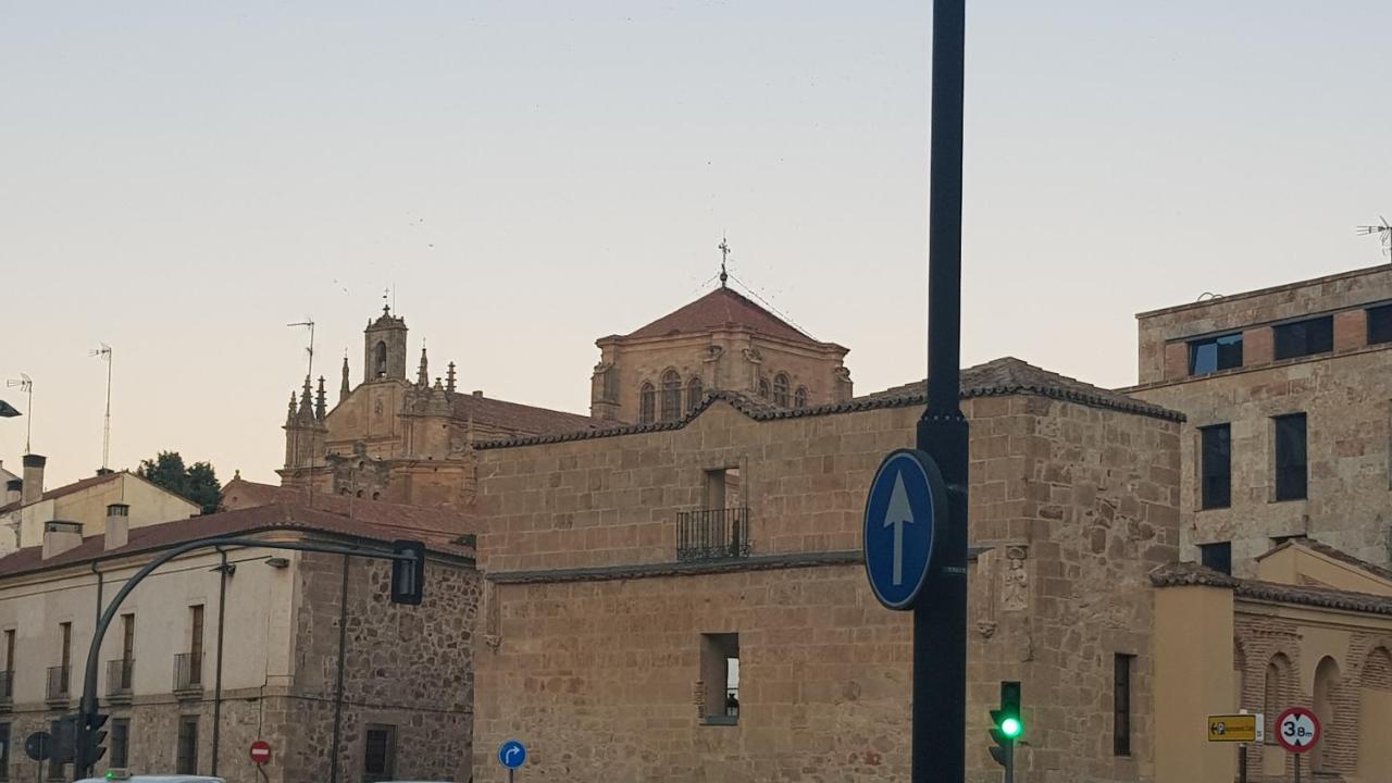 Loft Estudio Catedral Casa Lis Apartment Salamanca Luaran gambar